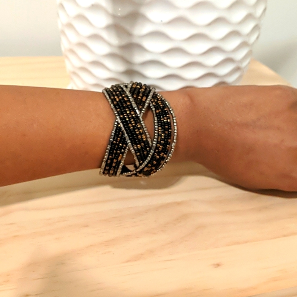 🌹🔥 Beads Bracelet